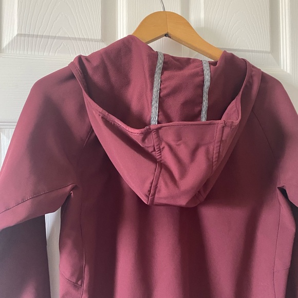 Merrell Maroon Lightweight Select Shield Jacket - Picture 9 of 11